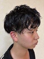 オドックスハナイ(oddx hanai)&nbsp;ゆるパーマすっきりツーブロックスタイル