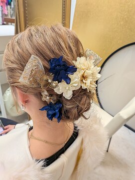 トリコ(ToricO) まとめ髪スタイル