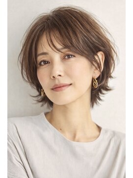 ハーツ(Heart's) 大人ショート　白髪ぼかし　脱白髪染め　ハイライト40代50代60代