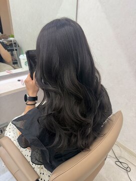 イロ 浦和(iro) ふんわりレイヤーカット×ラベンダーグレージュ