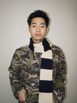 メリケンバーバーショップ トーキョー(MERICAN BARBERSHOP TYO) メンズカットアクティブルーズナードスパイキーショートボウズ