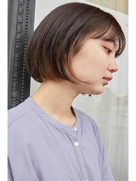 ニーナ(NINA) ワンレングスボブ