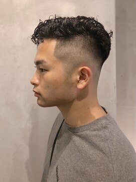 フランクスバーバーリザーブ 人形町店(FRANK’S BARBER RESERVE) アップバンクフェードパーマ　ｙ