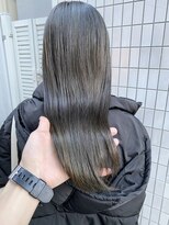 ジーニー 横浜(giinii)&nbsp;giinii渋谷_大人かわいい_カーキグレージュ