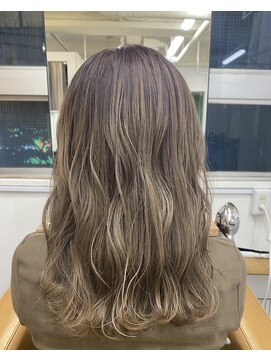 ハノン バイ リンクス 大宮(Hanon by LINKTH) ベージュカラー/グレージュ/ブリーチカラー