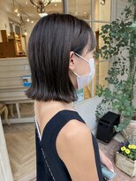 アミュレ(Amule)&nbsp;前髪ありショートボブ外ハネヘルシーヘア30代40代梅ヶ丘美容室