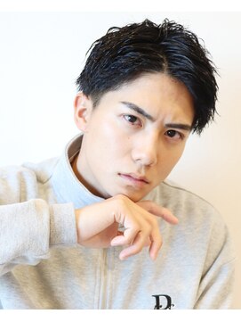 アイ(I.) 【 Ｉ. 】スーツ　短髪ツーブロック　束感　モテる黒髪　川口