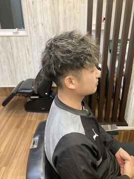 ライズヘアー(RISE HAIR) ハイライト＋ツイストスパイラル
