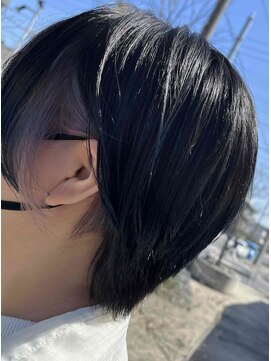 サロン クラッチ クリエイティブ コンセプト(salon CLUTCH creative concept) short bob × design color