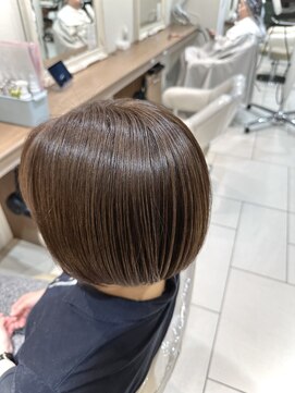 アッシュ 大泉学園店(Ash) 白髪を活かすハイライトカラー【Ash大泉学園 横山】