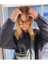 ムード 立川(MHOOD)&nbsp;ルーツカラー/ブロンドヘア._.