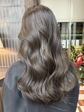 ノード(NODE) 栄艶髪ロングヨシンモリグレージュヘア