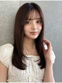 バタフライカットグレーブラウンミディアムレイヤーカット/柏柏