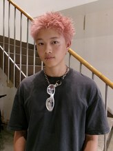 ニューオーセンティック(New Authentic)&nbsp;ピンク×スパイキーショート