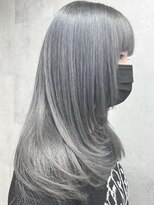 Voyage Nike 池袋【ケアブリーチ/ダブルカラー/インナーカラー/髪質改善】&nbsp;ミディアムレイヤー/アッシュグレージュ/レイヤーカット
