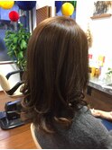 アッシュグレージュ