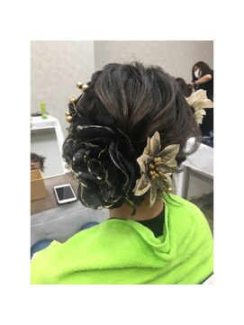 キキ 美容室(KIKI) パーティアップ☆