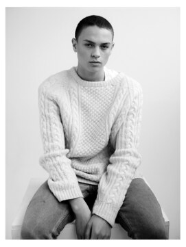 アンドインク(&inc) 30代/40代ビジネスショートメンズ麻布十番刈上げセンターパート