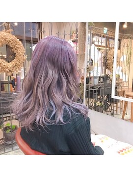 コニ(Coni) ♪Coni♪ピンク×ホワイトピンク×グラデーション