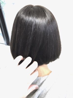 姫路駅徒歩3分★【テクスチャーカット】クセやうねりを見極め施術。圧倒的なカット技術でまとまり美髪に♪
