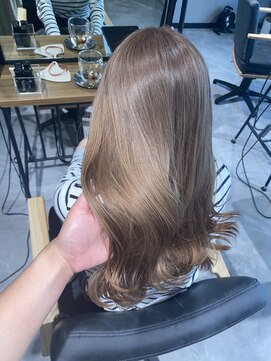 シキ(SHIKI) beige