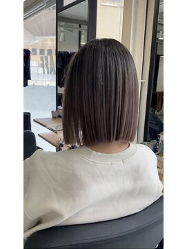 ラフ 難波店(LAFF) #黒髪#ボブルフ#ネビージュ#小顔#ワンレン