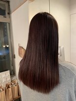 シー 岡崎(,SHE)&nbsp;イメチェン/ハッシュカット/フルバング/レッドブラウン/岡崎