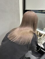 オフホワイト 大阪店(Off-White)&nbsp;2回ブリーチ