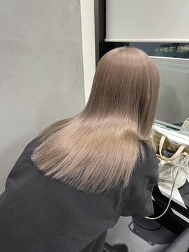 オフホワイト 大阪店(Off-White) 2回ブリーチ