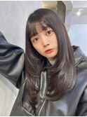韓国ヘアレイヤーカット顔周りカット透明感カラーA