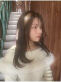 レイヤーカット×アンティークベージュ