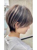 くびれ大人可愛いハイライトショート/20代/30代