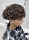 天神波巻きプードルパーマハードスパイラルマッシュメンズ強め