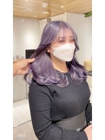 フリーク(FLEEK)&nbsp;ラベンダーアッシュ　ブリーチ2回　高瀬雅人