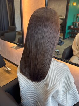 ベージュカラー