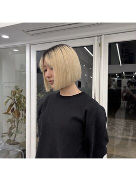 ニトバイアンキシム ボブ(nit by AHNKISM) ばっさりボブにしたい方お任せください♪