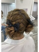 ホワイト(White)&nbsp;編み込みツインお団子