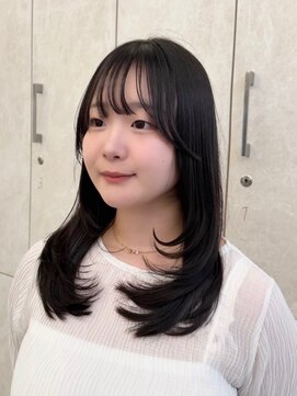 ネモネ バイ ミリー 梅田茶屋町(nemone by milly) ワンカールで可愛いレイヤーカット