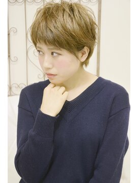 メイズ(MAZE) 外国人風クールクセ毛ショート【メイズ東中野・鍛原志行】