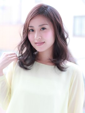 レガーミ(Legami) ふんわりセミディ☆暗髪艶々大人女子におすすめ