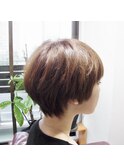 ショートカラーゴールド