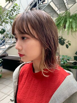 メイクス 表参道(MAKE'S omotesando) インナーカラー もみあげポイントカラー シアベージュ