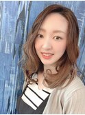段カット愛され無造作ロング立体感20代30代ヘーゼルベージュ