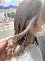 ザデイ(THE DAY)&nbsp;【門脇担当】ホワイトベージュイヤリングカラー