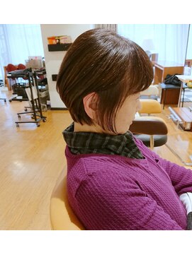 カーサ(CASA) ☆ 大人ショートボブスタイル ☆