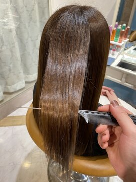 ロンド ストラーダ 心斎橋(Lond strada) シルキーベージュ×グレージュカラー【髪質改善/縮毛矯正】