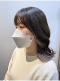 ホワイトベージュ
