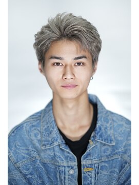 ダダ(D.D.) スパイキーオールバックショート