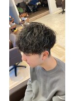 イフバイフィーカ(iF. by FiiKA)&nbsp;シルエット抜群！波巻きツイストスパイラルパーマ