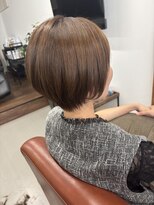 ボニート(BONiTO)&nbsp;グレージュショート